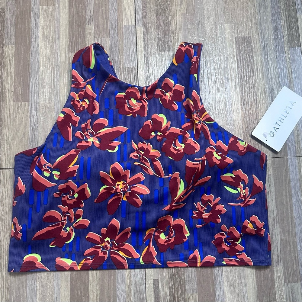 ATHLETA Top Crop Printed l A-C Cups Size XL Blue Floral Print MSR $64 Sport Blue